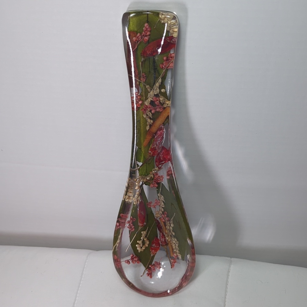 Rm Riccardo Marzi Lucite Resin Spoon Rest With Bay Leaves Peppers Cinnamon Seeds